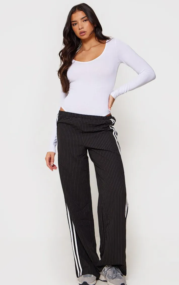 Basic White Cotton Blend V Neck Long Sleeve Bodysuit