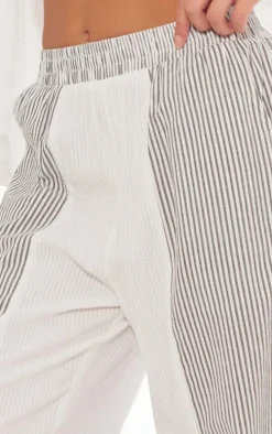 Black Contrast Pinstripe Linen Look Pants