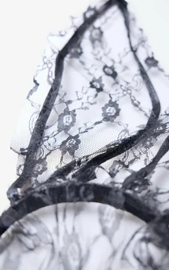Black Lace Veil Bunny Ears