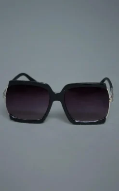 Black Metal Side Frame Oversized Sunglasses