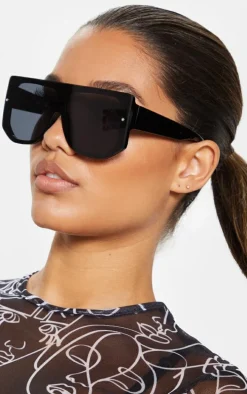 Black Oversized Back Frame Sunglasses