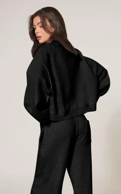 Black Premium Basic Crew Neck Cropped Sweatshirt