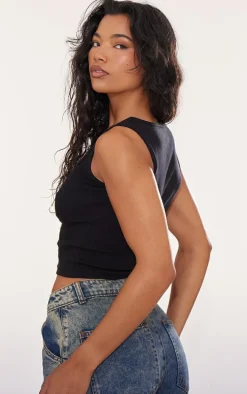 Black Rib Scoop Neck Vest