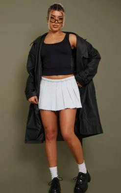 Black Snatched Rib Scoop Vest