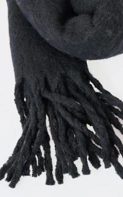 Black Soft Blanket Tassel Scarf