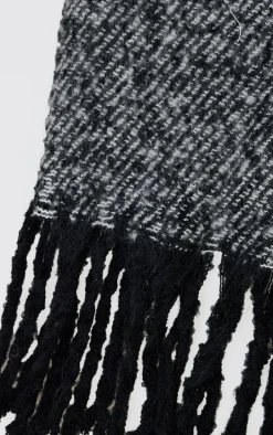 Black Super Soft Mini Blanket Scarf