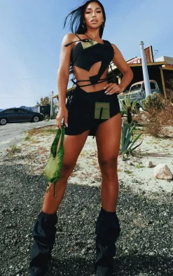 Black Utility Contrast Pocket Detail Mini Skirt