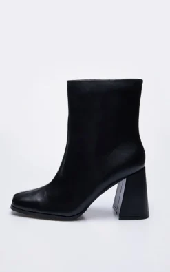 Black Wide Fit PU Square Toe Block Heeled Ankle Boots