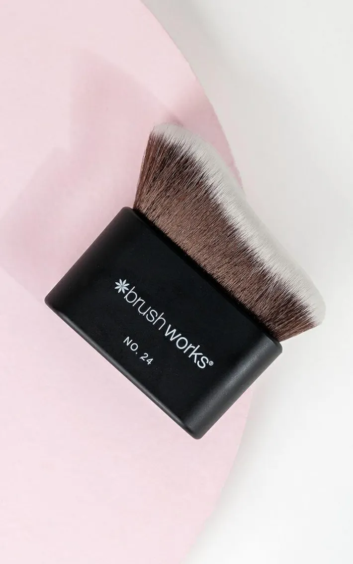 Brushworks No. 24 Blending Face & Body Brush