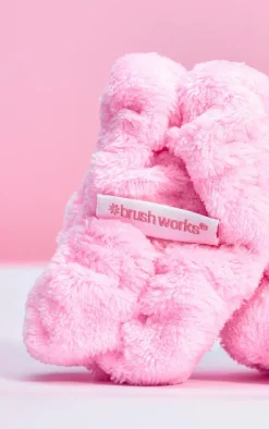 Brushworks Pink Microfibre Wrist Washbands - 1 Set