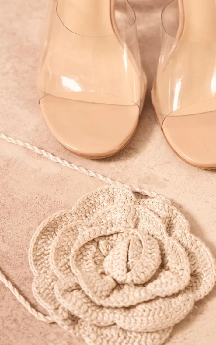 Cream Knitted Corsage Neck Tie