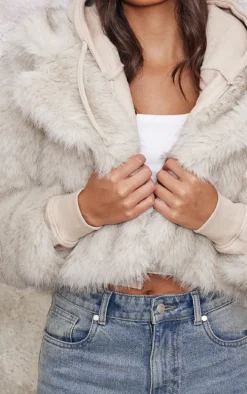 Cream Plush Faux Fur Collar Detail Coat