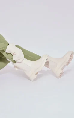 Cream Wide Fit Basic Pu Round Toe Chelsea Boots