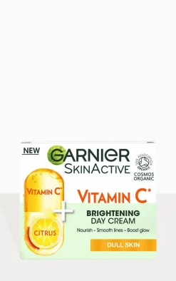 Garnier Vitamin C Brightening Day Cream Face Moisturiser 50ml