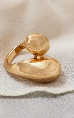 Gold Chunky Swirl Ring