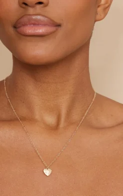 Gold Delicate Heart Pendant Necklace