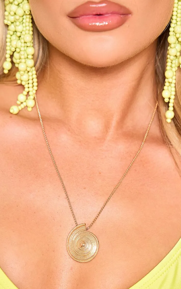 Gold Shell Pendant Necklace