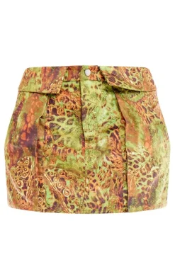 Green Animal Printed Structured Cargo Style Mini Skirt