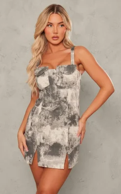 Grey Printed Woven Pocket Detail Shift Dress