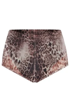 Leopard Printed Mesh Hot Pants