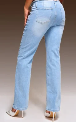 Light Blue Wash Frayed Hem Relaxed Fit Jeans