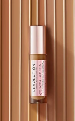 Makeup Revolution Conceal & Define Concealer C2
