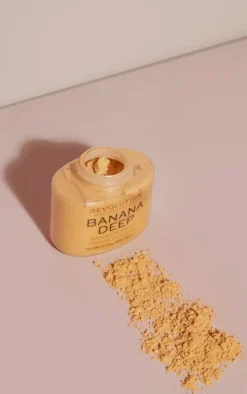 Makeup Revolution Loose Baking Powder Banana Deep