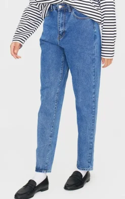 Mid Blue Wash Basic Straight Leg Jean