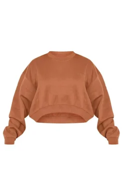 Mocha Studio Mode Embroidered Cropped Sweatshirt