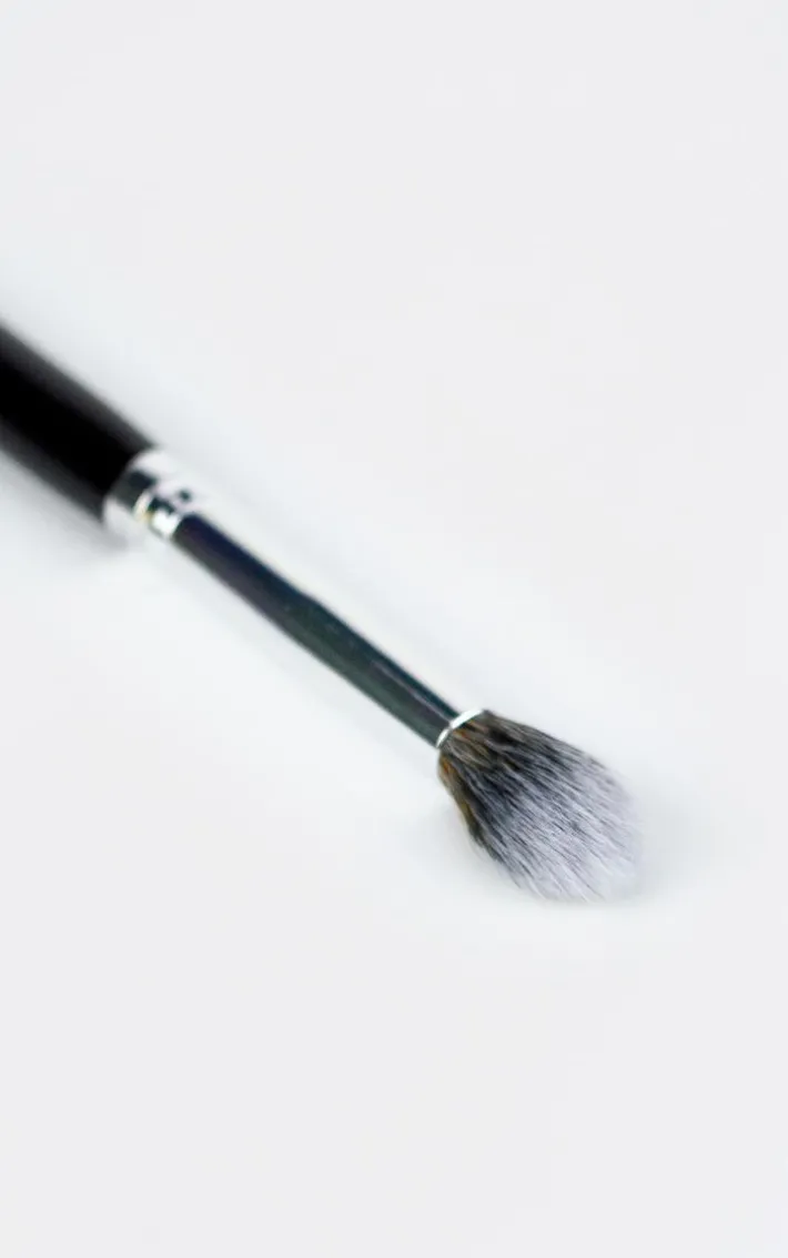 Peaches & Cream Black No 10 Eye Blending Brush
