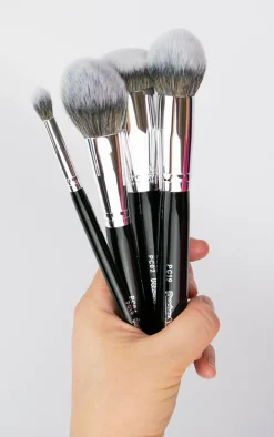 Peaches & Cream No 19 Black Foundation Brush