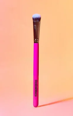 Peaches & Cream The Mini Chisel Makeup Brush