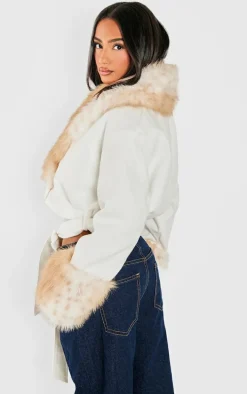 Petite Cream Contrast Faux Fur Trim Cropped Jacket
