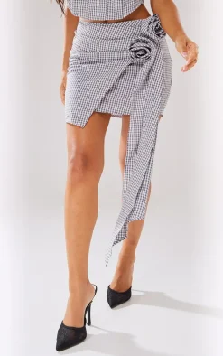 Petite Grey Checked Rose Detail Mini Skirt