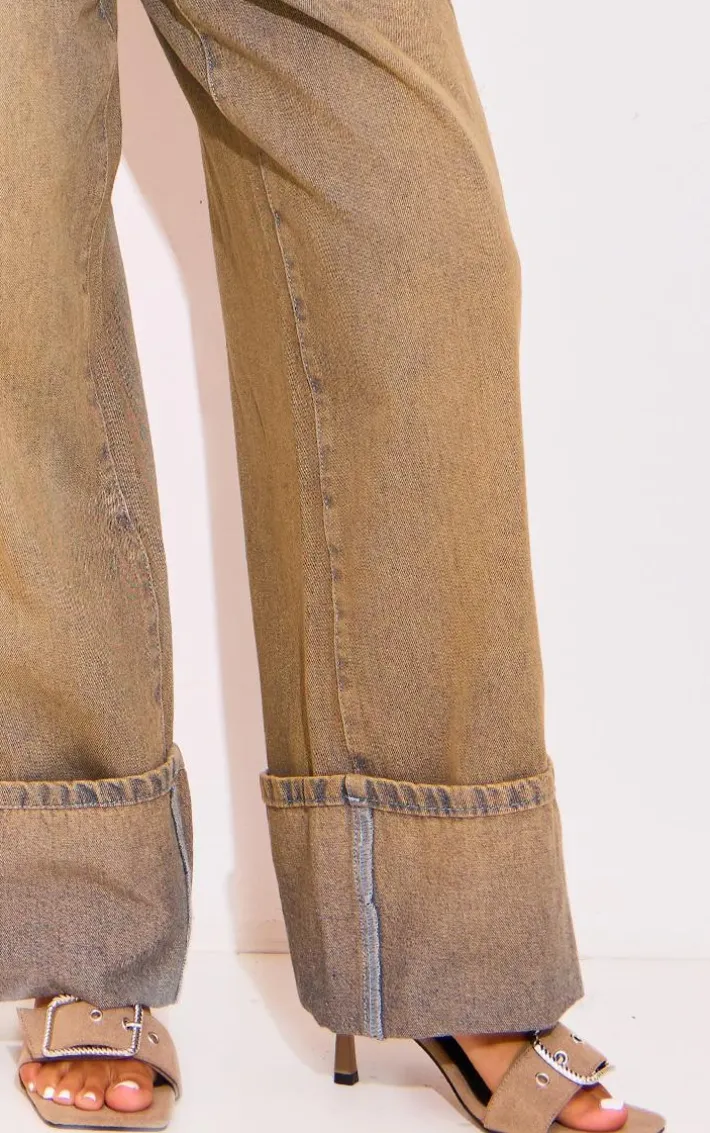 Petite Vintage Wash Denim Turn Up Low Rise Wide Leg Jeans