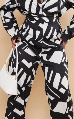 Plus Black Abstract Print Wide Leg Pant
