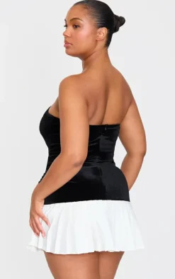Plus Black Contrast Pleated Velour Bandeau Mini Dress