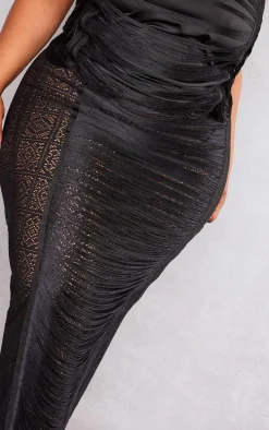 Plus Black Tassel Crochet Maxi Skirt