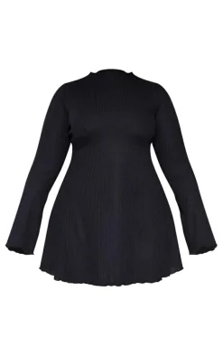 Plus Black Waffle Texture Flare Sleeve Shift Dress
