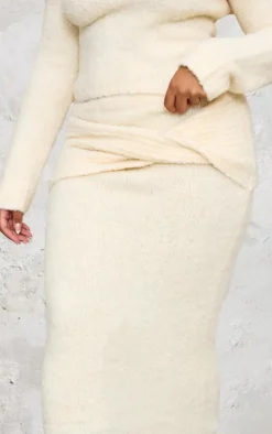 Plus Cream Soft Bobble Knit Foldover Maxi Skirt