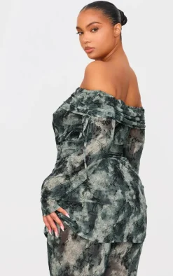 Plus Green Devore Mesh Foldover Long Sleeve Top