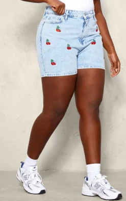 Plus Mid Blue Wash Cherry Embroidered Shorts