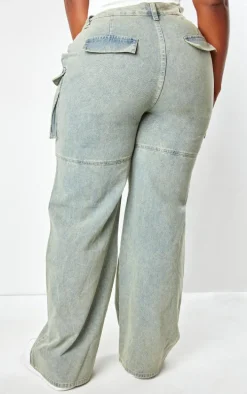 Plus Vintage Wash Cargo Wide Leg Denim Jeans