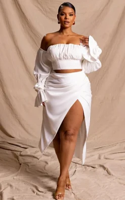 Plus White Constructed Satin Ruched Balloon Sleeve Crop Top