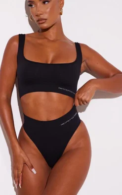 PRETTYLITTLETHING Black Seamless Square Neck Bra