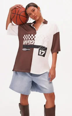 PRETTYLITTLETHING Brown Zip Up Short Sleeve Football Shirt