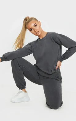 PRETTYLITTLETHING Charcoal Badge Detail Sports Sweatshirt