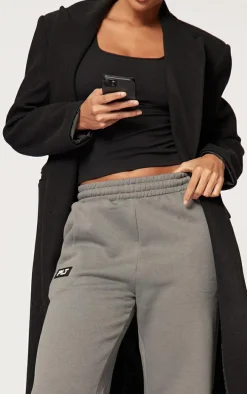 PRETTYLITTLETHING Charcoal Grey Logo Badge Straight Leg Sweatpants