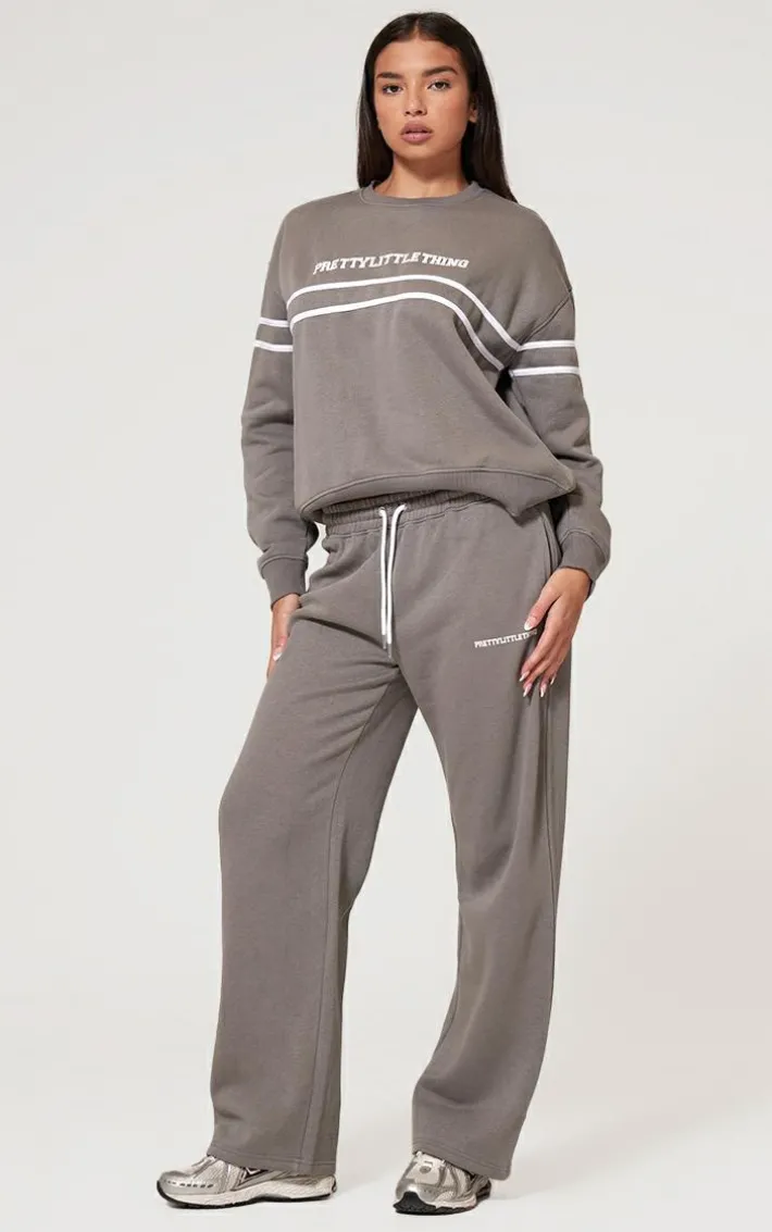 PRETTYLITTLETHING Charcoal Contrast Print Oversized Sweatshirt