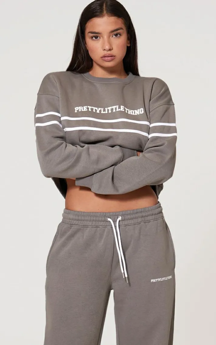 PRETTYLITTLETHING Charcoal Contrast Print Oversized Sweatshirt